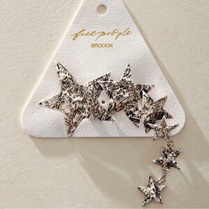 FREE PEOPLE Shooting Stars Brooch in Silver